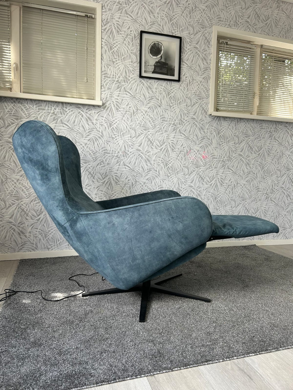 Set van 2 prominente elektrische
relax fauteuils
