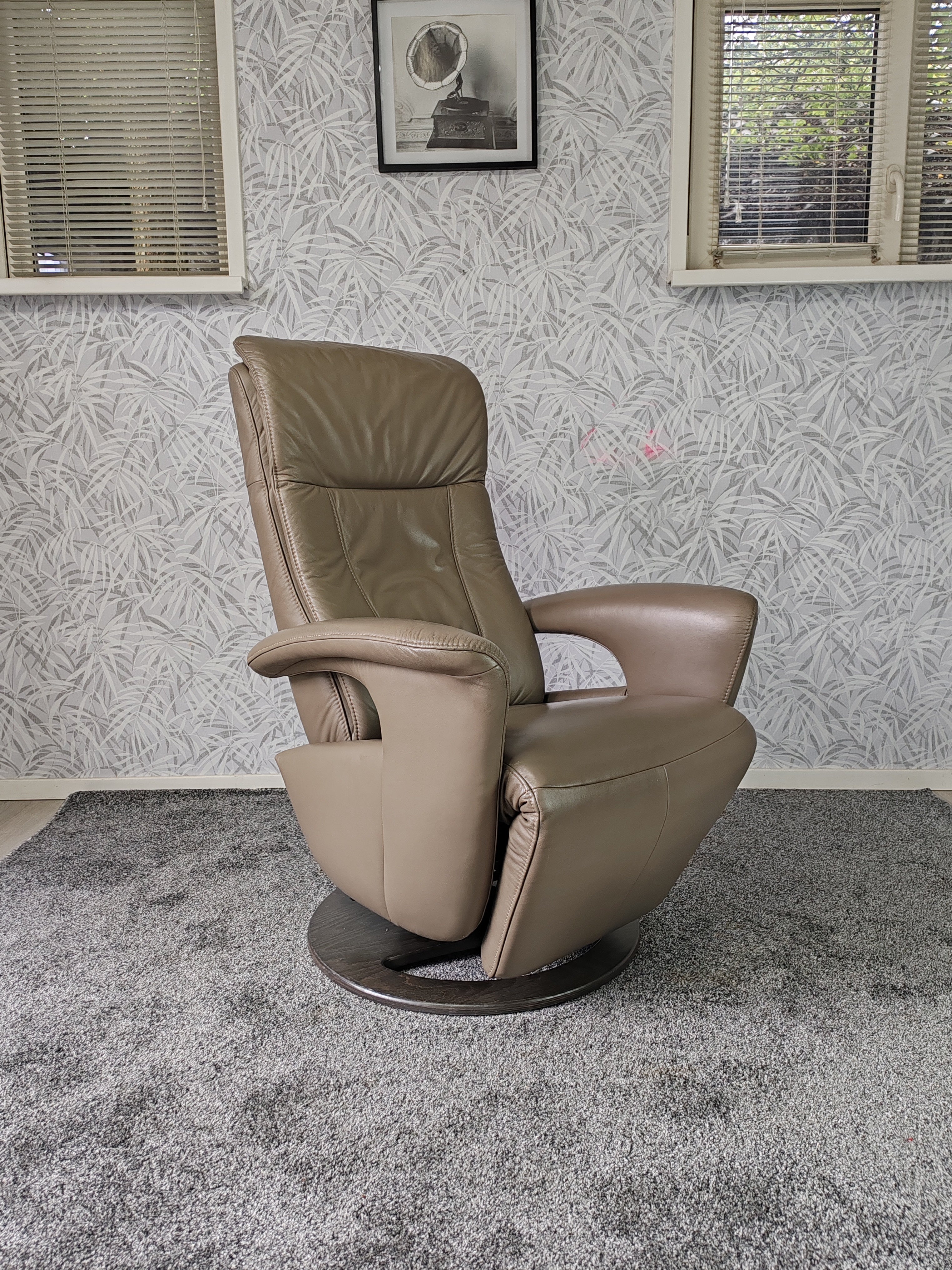 Hukla leren sta op stoel relax fauteuil op accu
