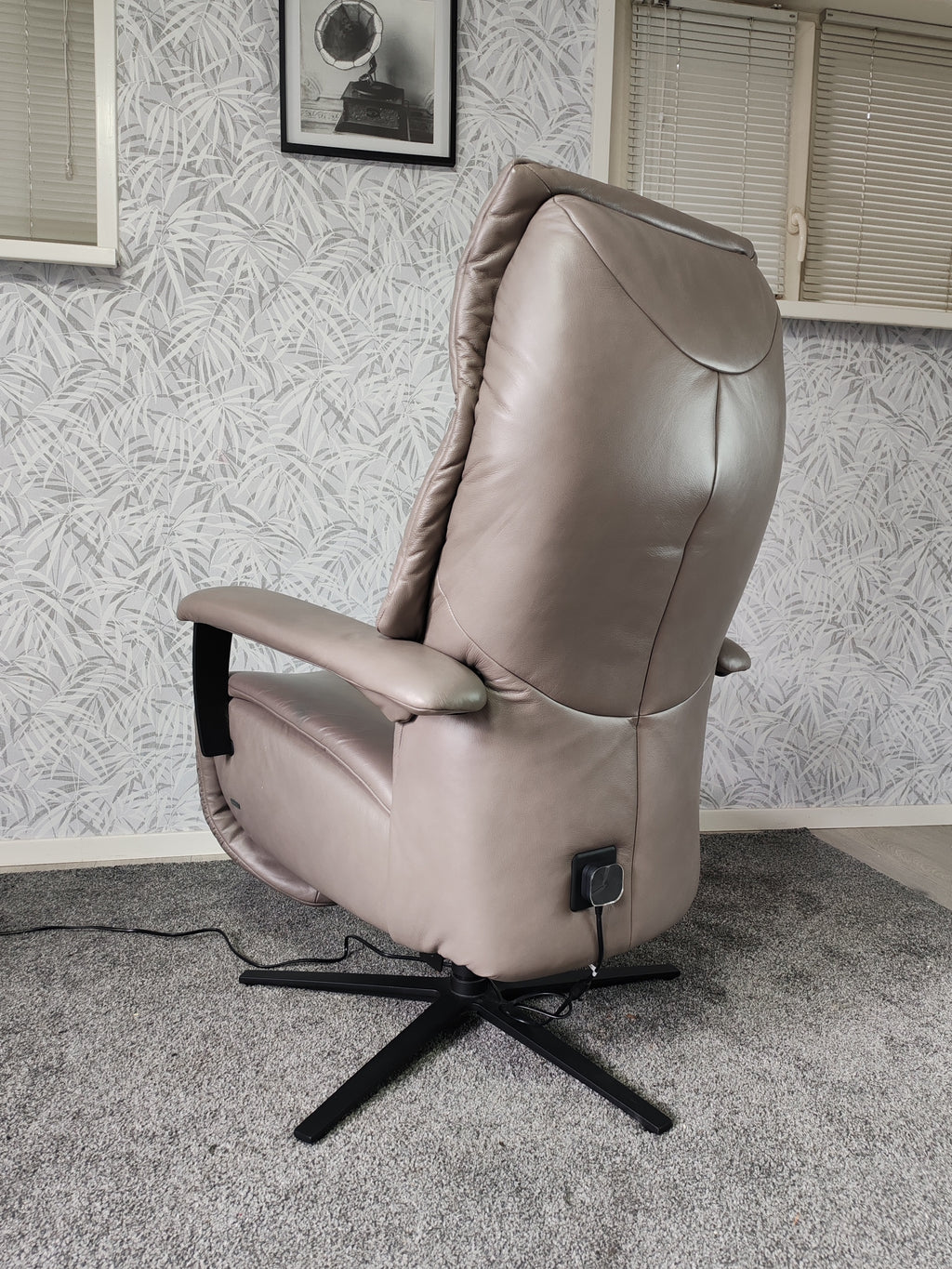 Meubelzorg Granada leren sta op stoel relax fauteuil