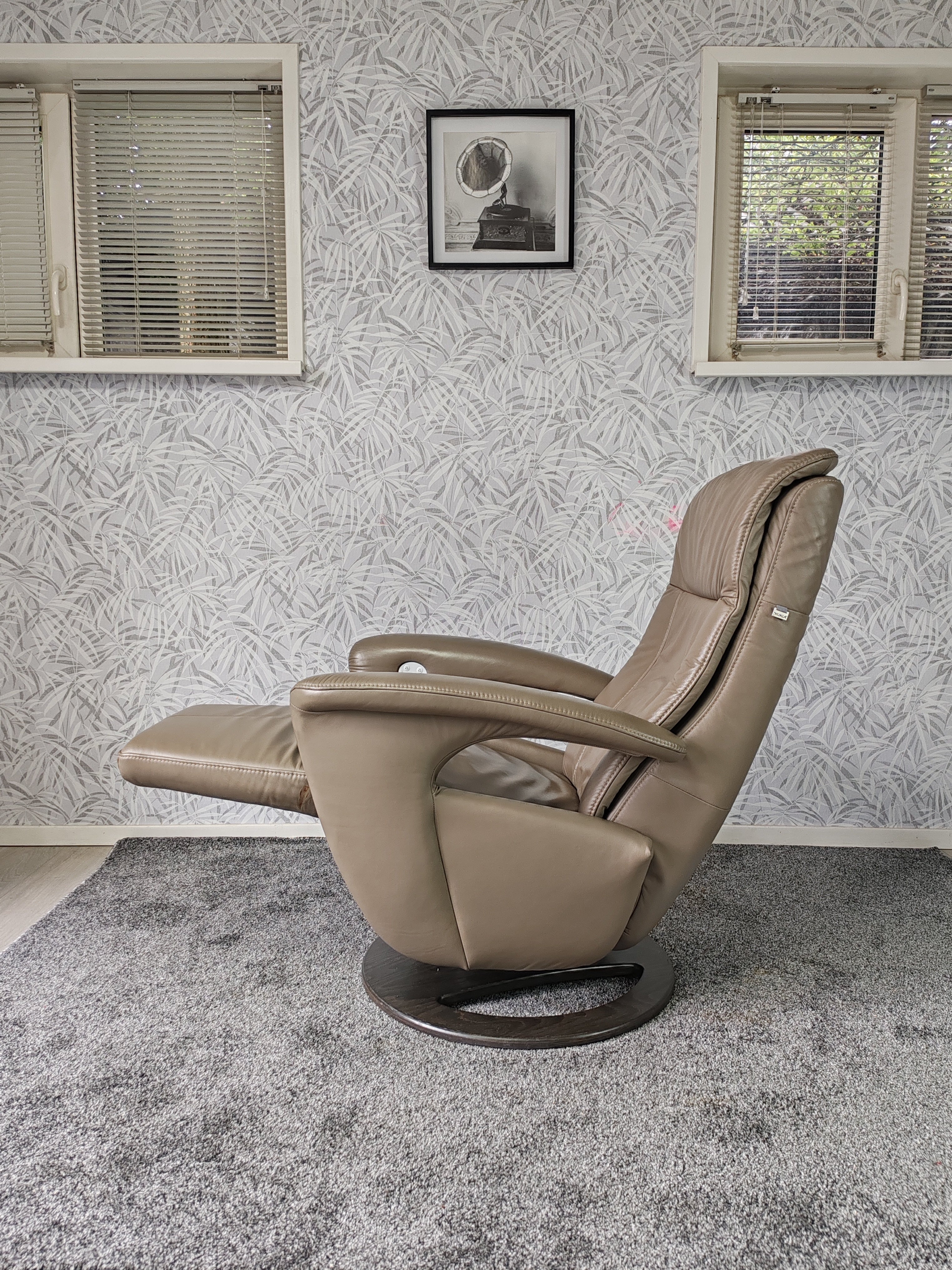 Hukla leren sta op stoel relax fauteuil op accu