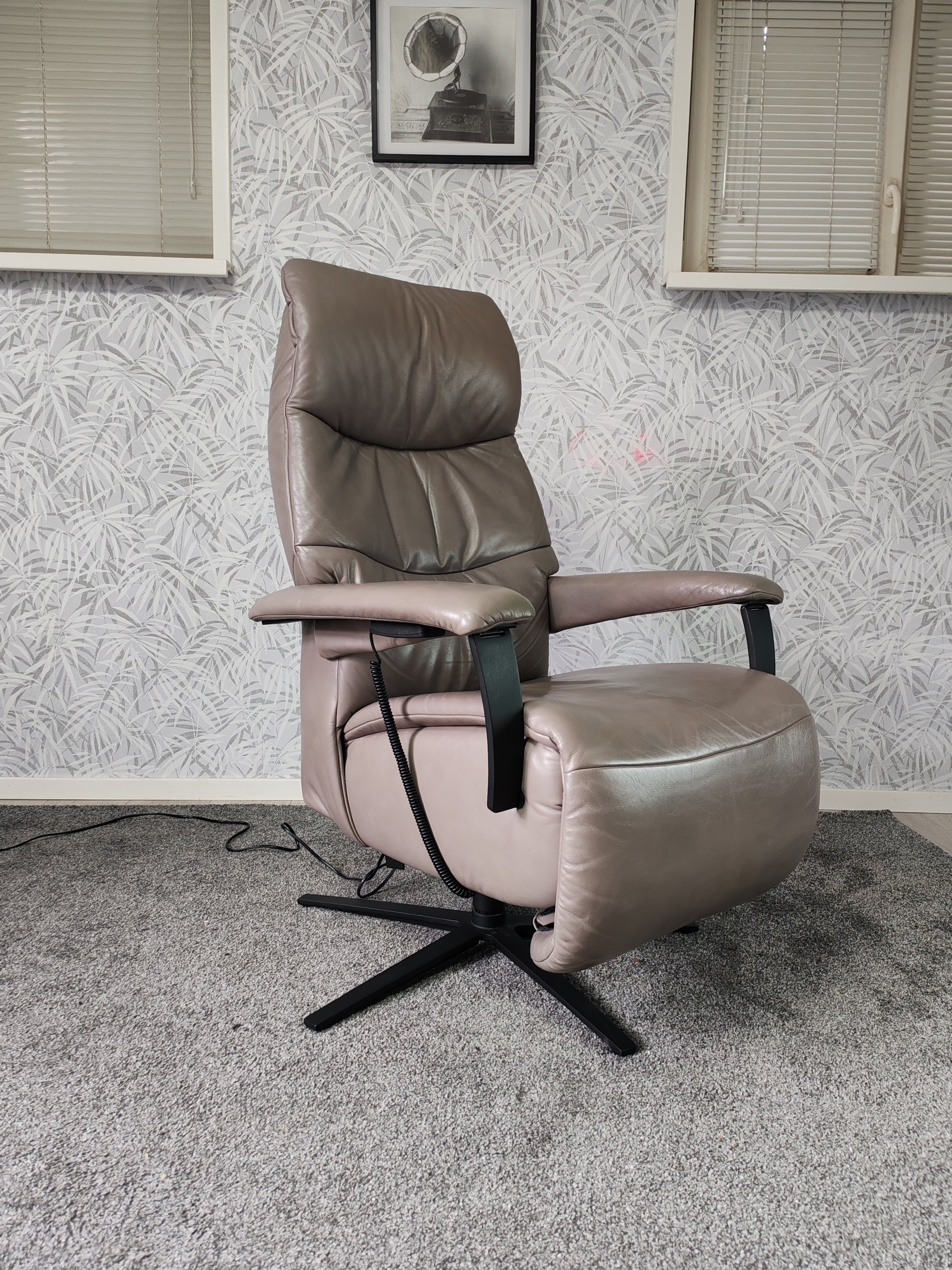 Meubelzorg Granada leren sta op stoel relax fauteuil